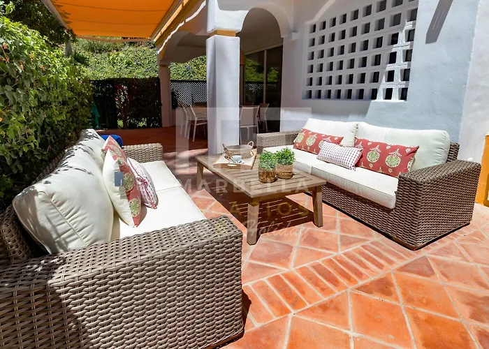 Amplio Apartamento Planta Jardin Nagueles