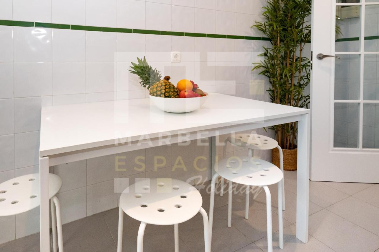 Amplio Planta Jardin Nagueles Appartamento *